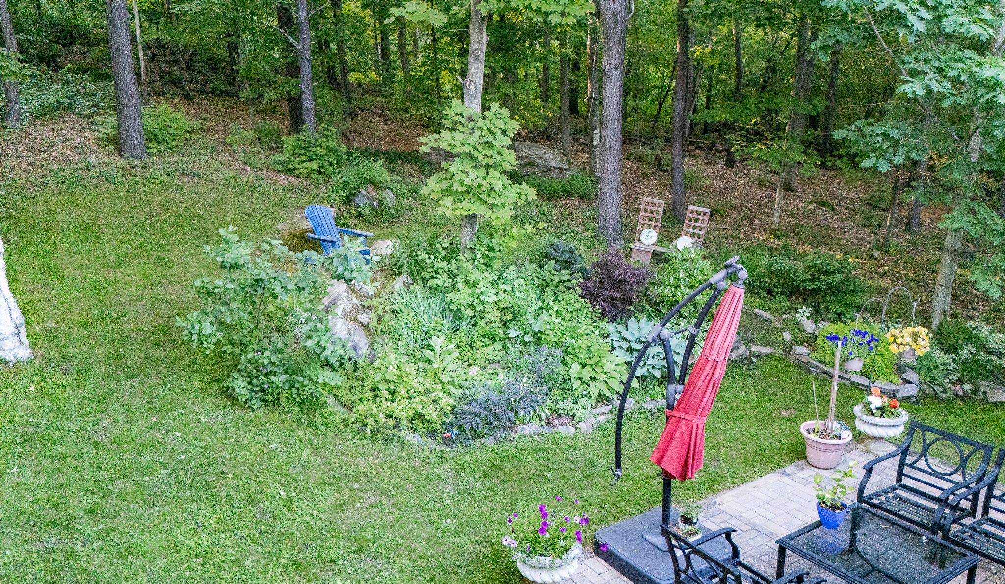 Huntsville, ON P1H 1M1,12 Silver Oaks CRES