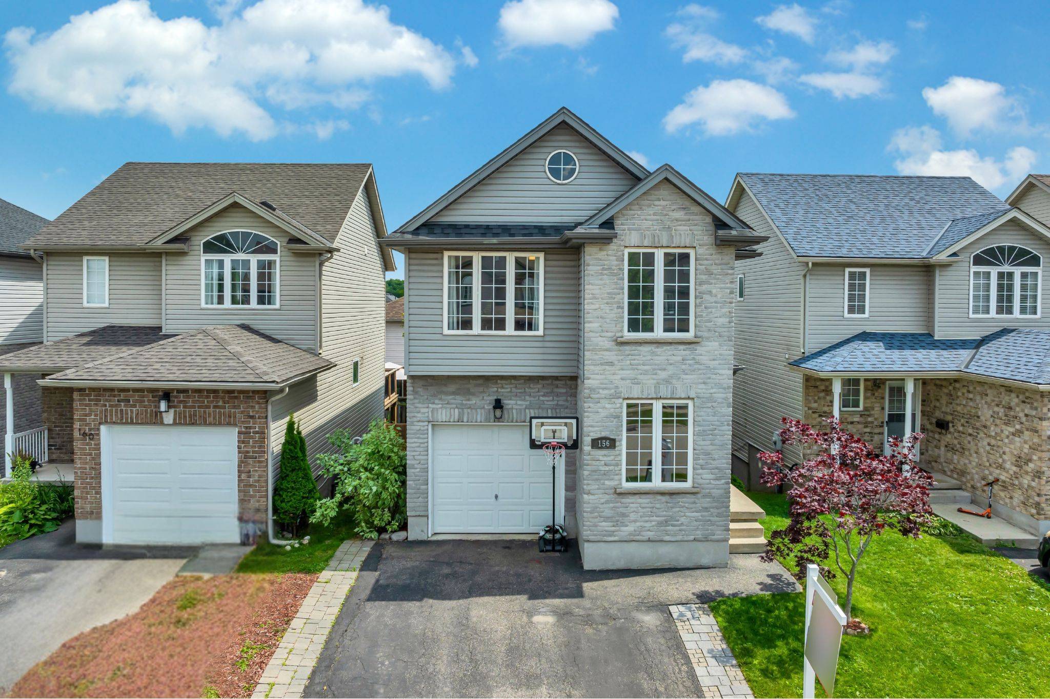 156 Prosperity DR, Kitchener, ON N2E 4E8