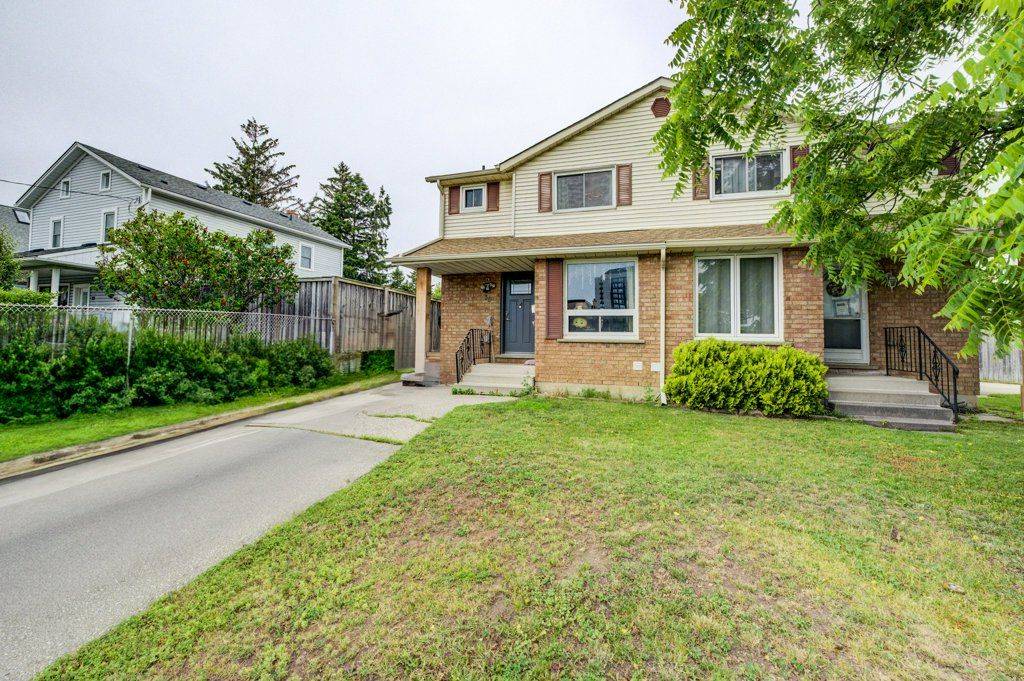 Kitchener, ON N2A 2L3,30 Jansen AVE
