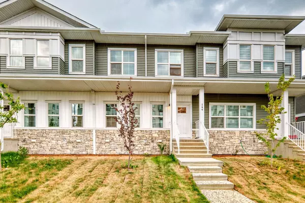 144 Merganser DR West, Chestermere, AB T1X 2S5