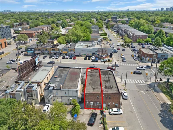 Toronto C04, ON M6B 3B6,3016 Bathurst ST