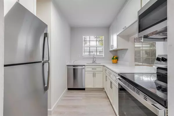 Pompano Beach, FL 33060,312 SE 10th Ave #C