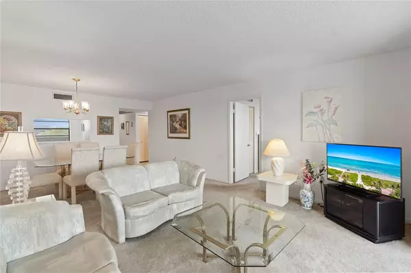 Pembroke Pines, FL 33026,900 Colony Point Cir #511
