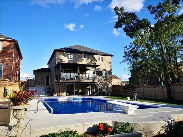 Hamilton, ON L8J 3X5,130 Kingsview DR