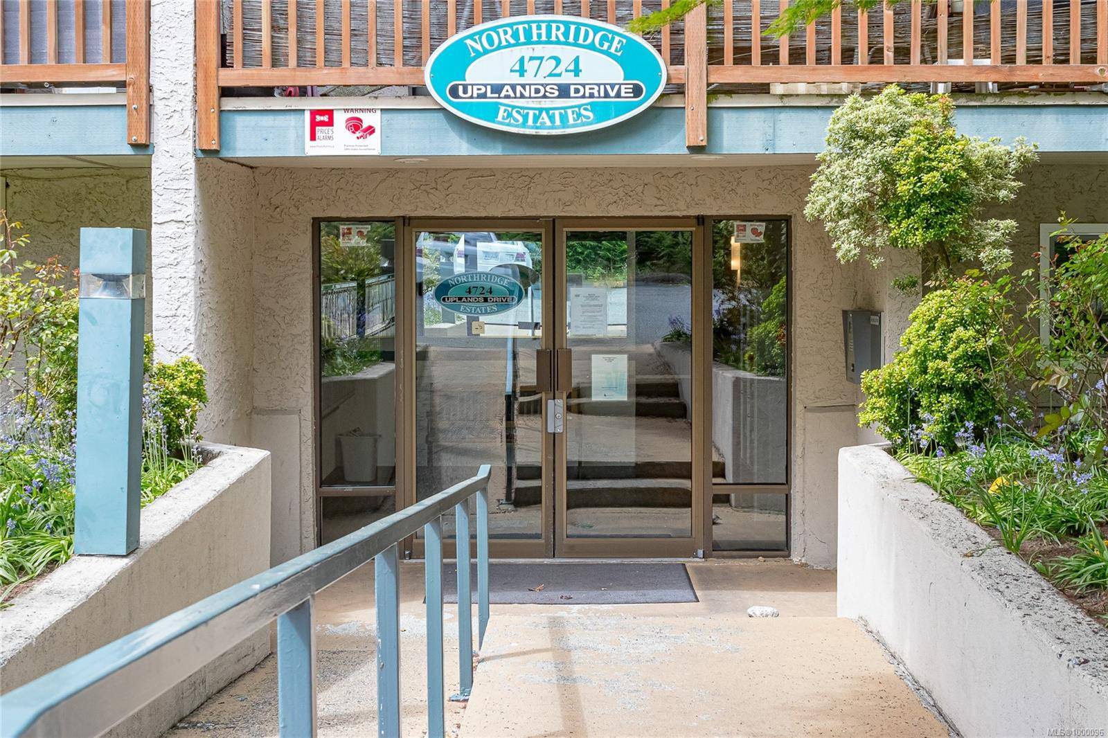 Nanaimo, BC V9T 4S8,4724 Uplands Dr #310