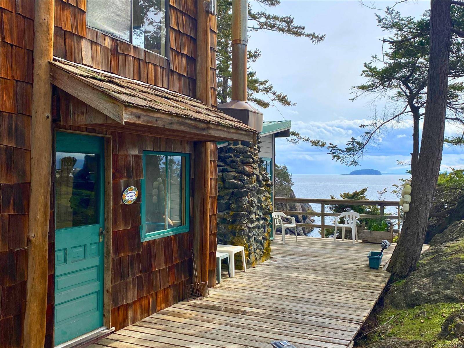Lasqueti Island, BC V0R 2J0,LT 6 Lake Rd