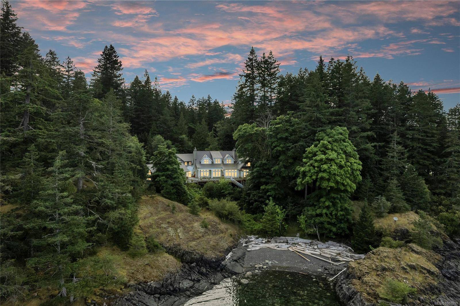 1790 Hyacinthe Bay Rd, Quadra Island, BC V0P 1H0