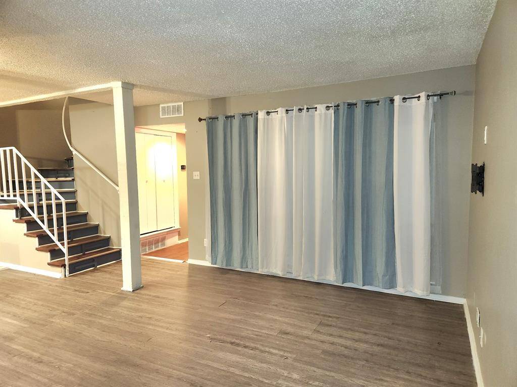 Fort Worth, TX 76112,5604 Boca Raton Boulevard #151