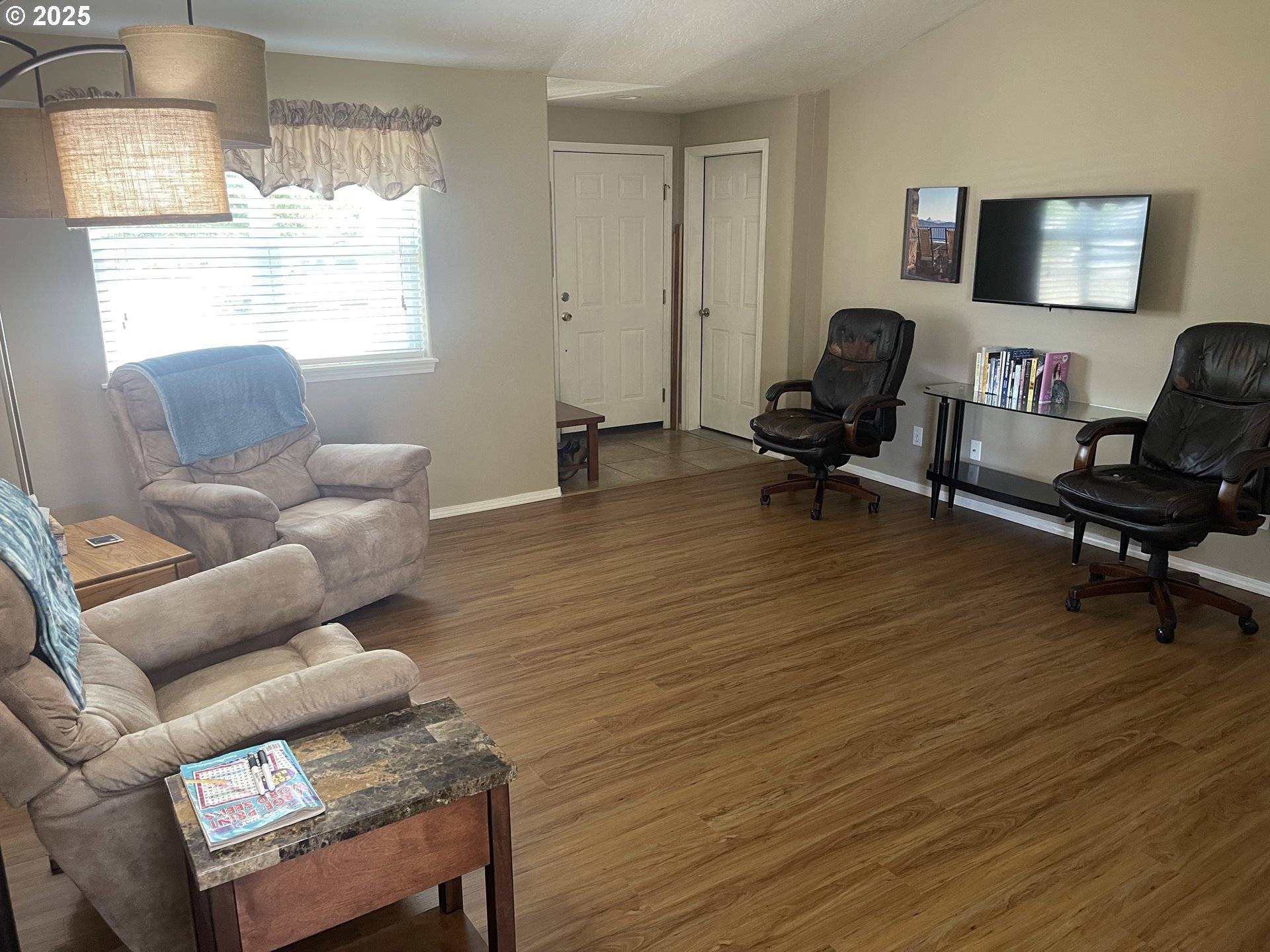 Eugene, OR 97402,1238 COLTON WAY