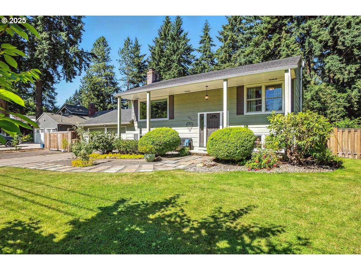 Lake Oswego, OR 97035,19211 TERRY AVE
