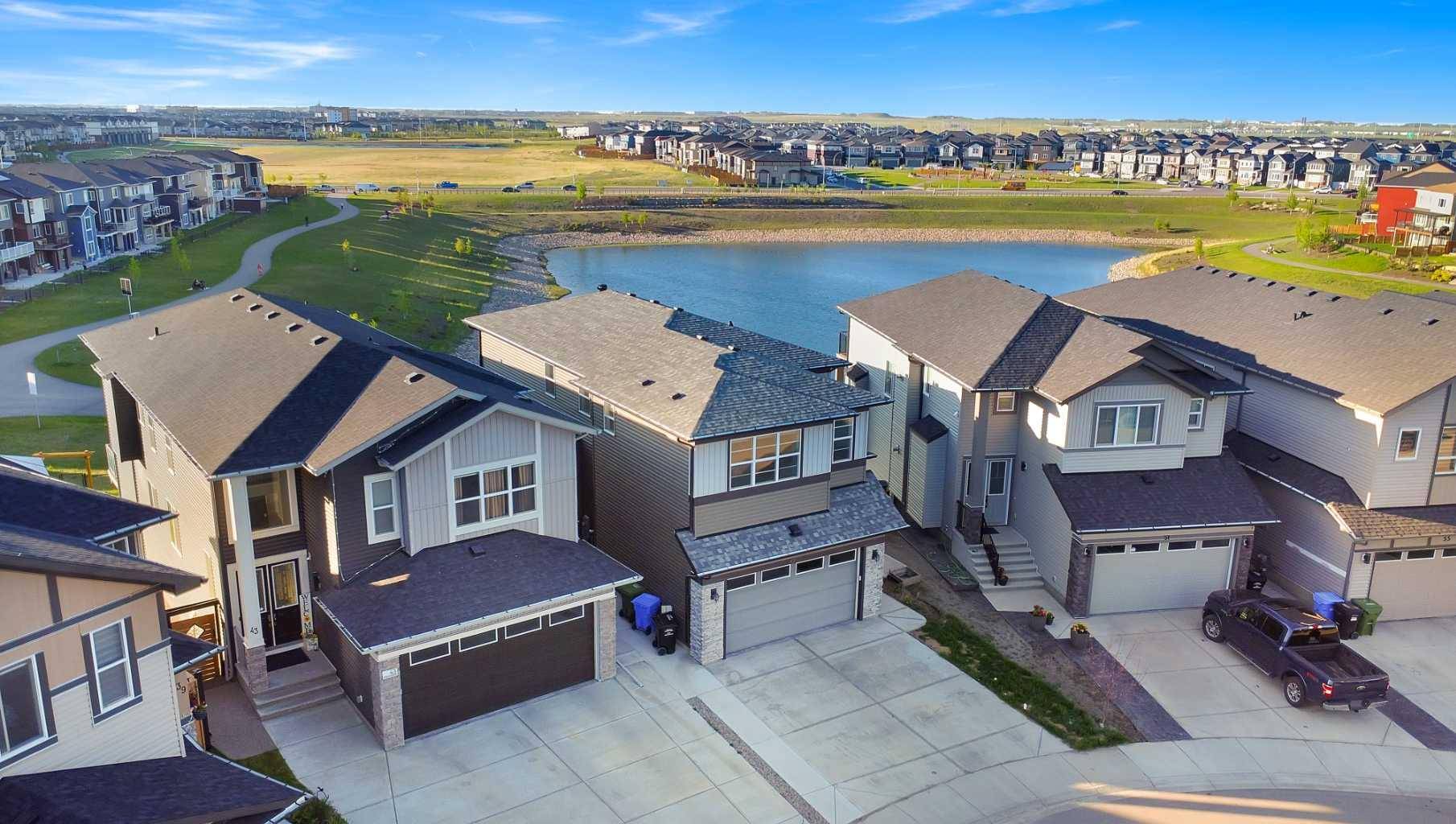 Calgary, AB T3N 1X9,47 Corner Meadows ROW NE