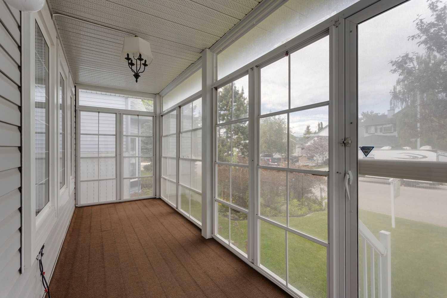 Calgary, AB T3K 4L8,242 Covington Close NE