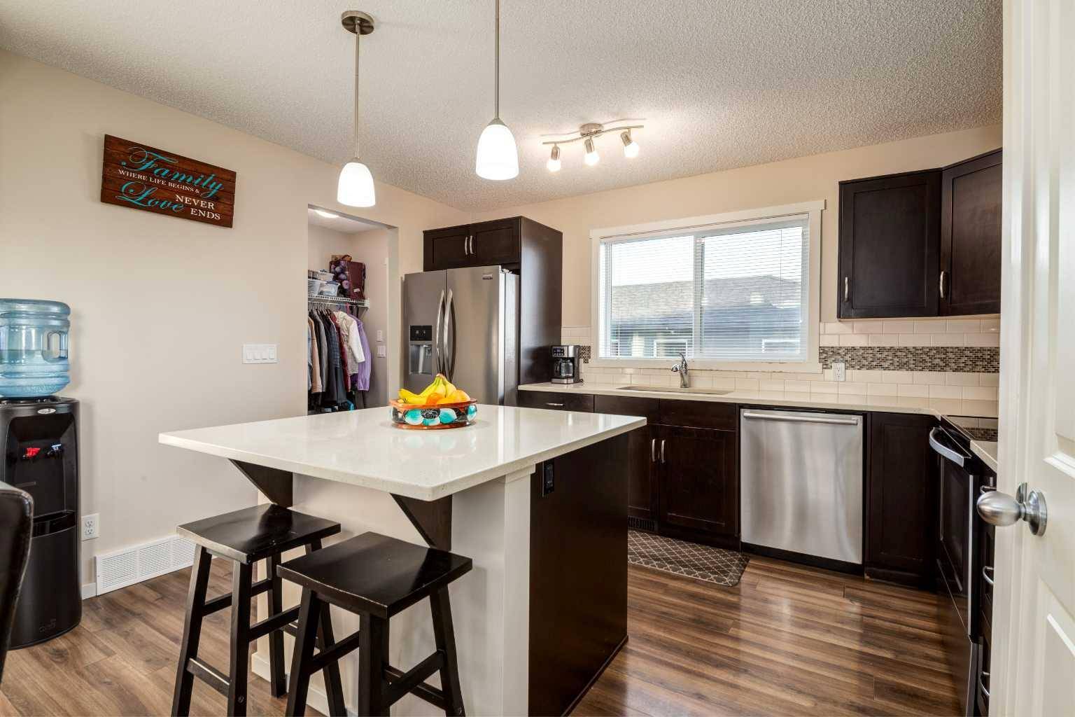 Cochrane, AB T4C 0X6,36 Sunvalley RD