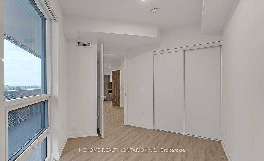 Toronto C08, ON M5E 0G1,55 Cooper ST #4208