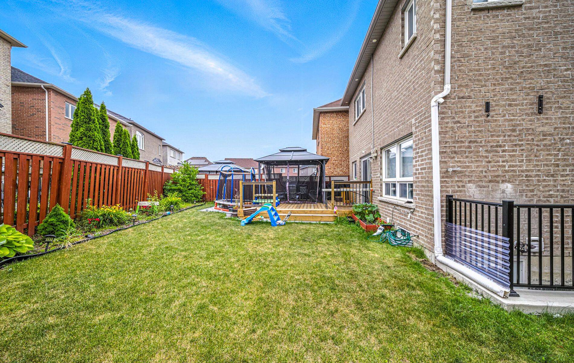 Ajax, ON L1Z 0M2,15 Bellotti CRES