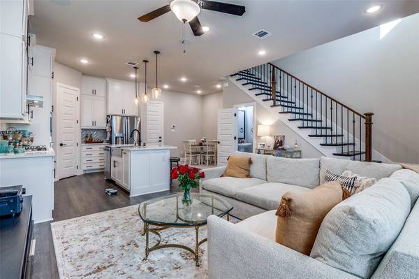 8210 Laflin Lane, Dallas, TX 75231
