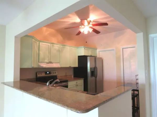 Pompano Beach, FL 33062,1500 S Ocean Blvd #102