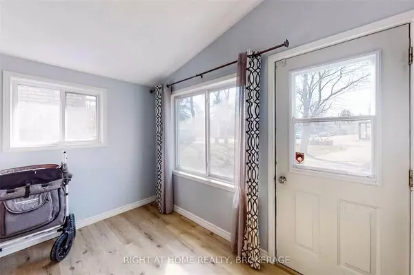 Innisfil, ON L0M 1A0,746 William ST