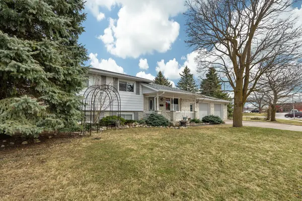 Lucan Biddulph, ON N0M 2J0,96 Langford DR