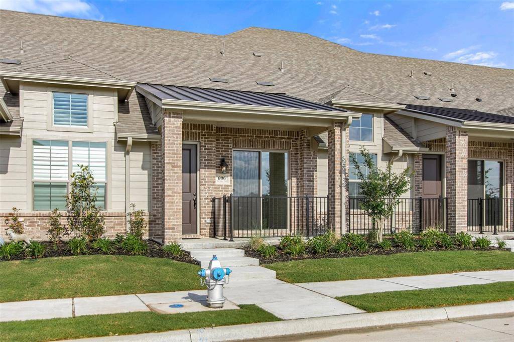 Wylie, TX 75098,606 Tall Grass Trail
