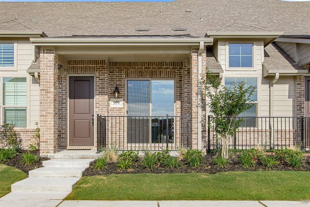Wylie, TX 75098,606 Tall Grass Trail
