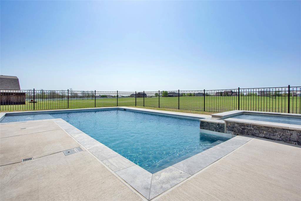 Gunter, TX 75058,1060 Cypress Point Drive
