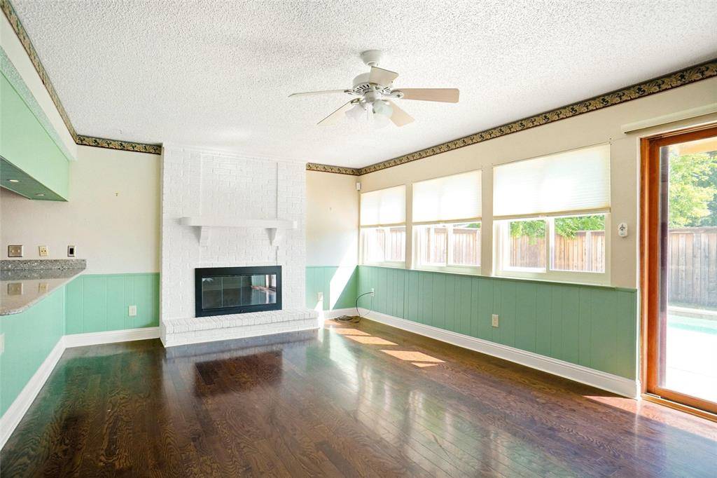 Bedford, TX 76021,2309 Mesquite Court W