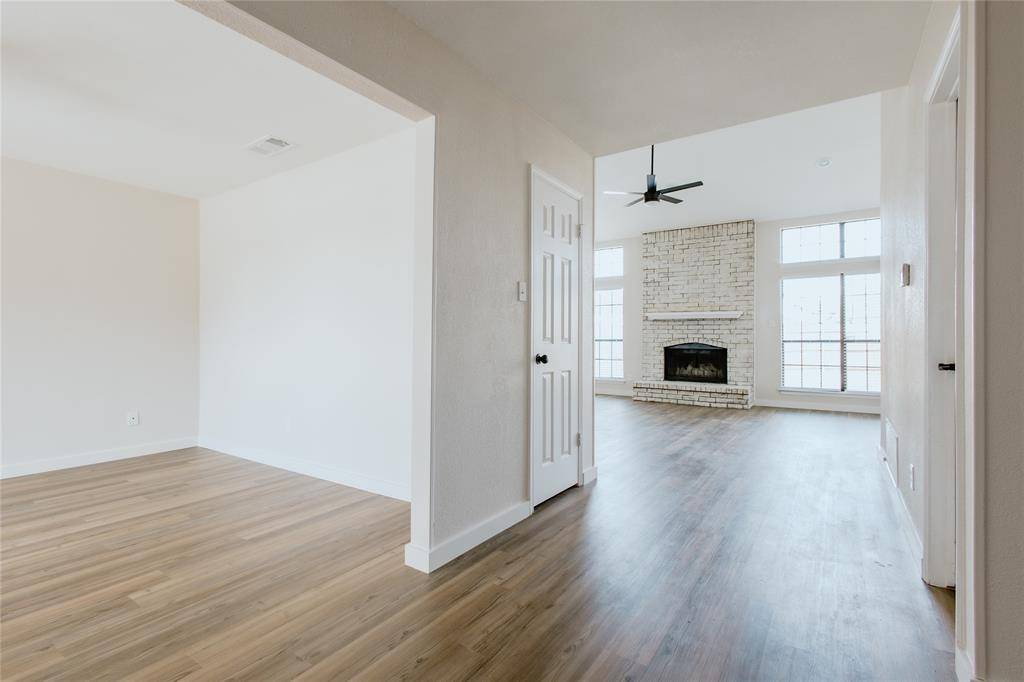 Arlington, TX 76018,5114 Creek Valley Drive