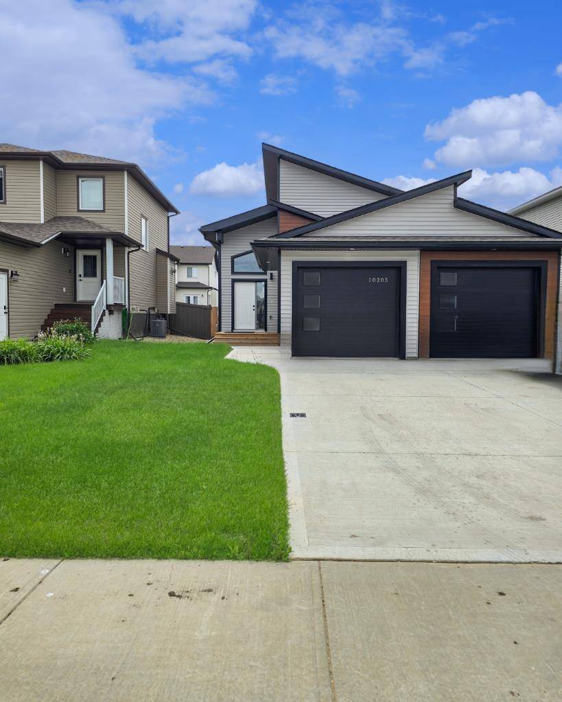 10205 126 AVE, Grande Prairie, AB T8V6J3