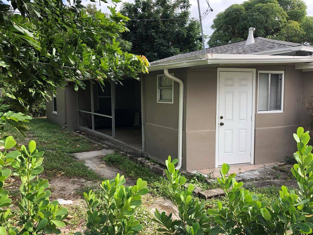 West Palm Beach, FL 33407,861 36th st