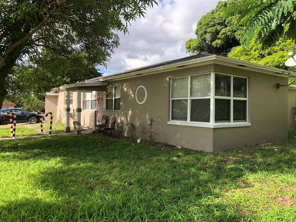 West Palm Beach, FL 33407,861 36th st