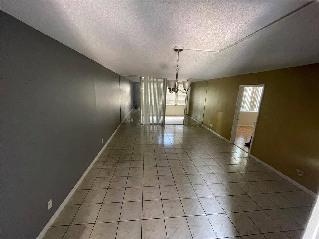 Margate, FL 33063,1000 NW 80th Ave #102