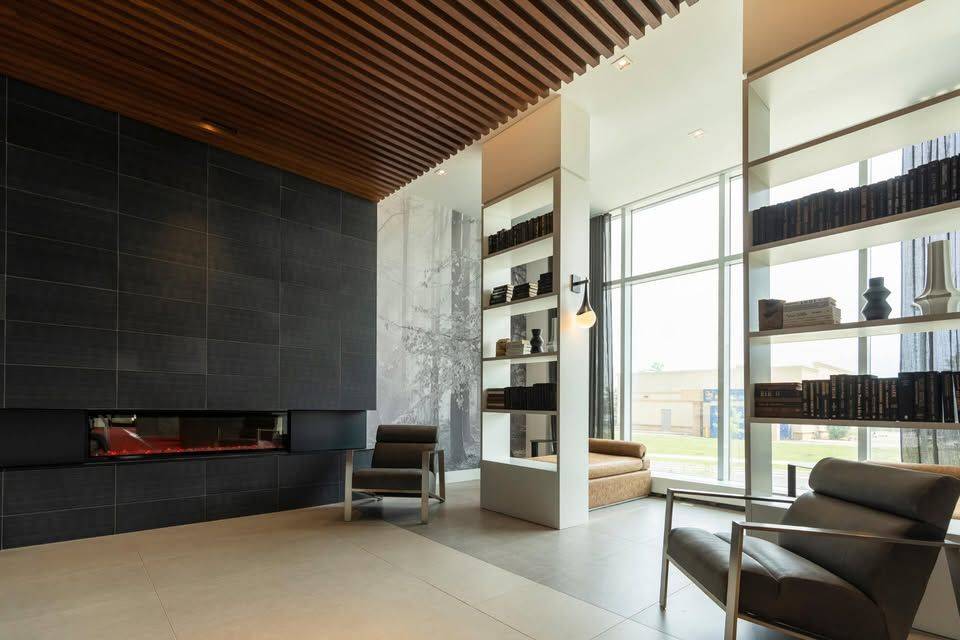 Oakville, ON L6H 3R7,2481 Taunton RD #252
