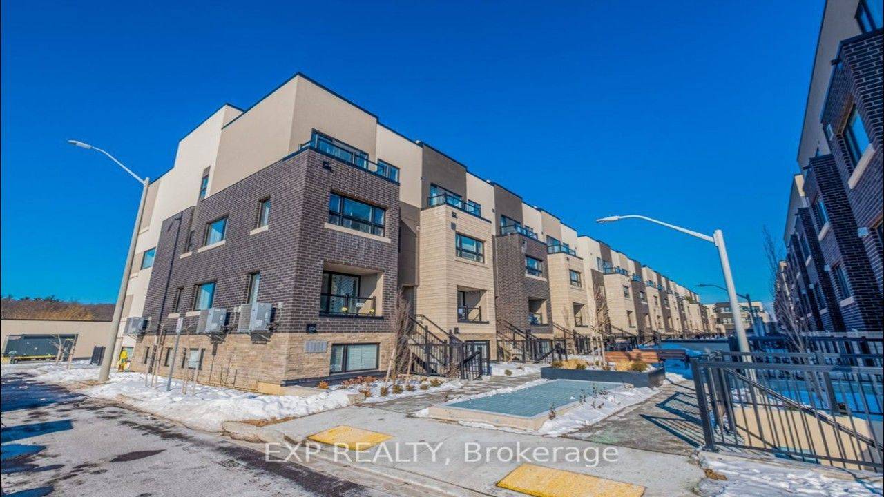 1135 Cooke BLVD #103, Burlington, ON L7T 0C3