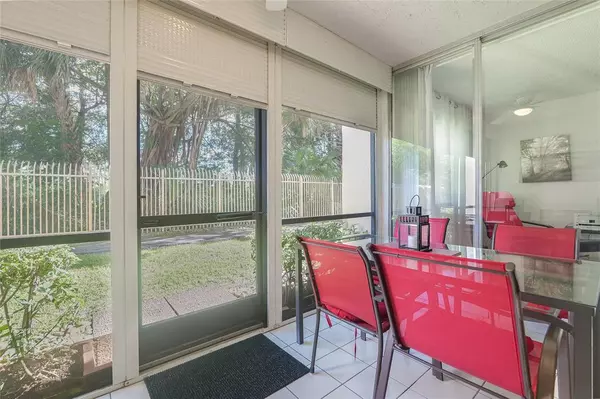 Lauderhill, FL 33319,3940 Inverrary Blvd #107-A