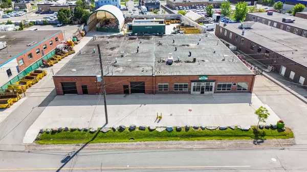 Toronto W10, ON M9W 4N3,55 Brydon DR #4
