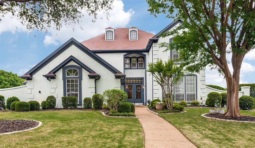 1305 Burgundy Court, Southlake, TX 76092