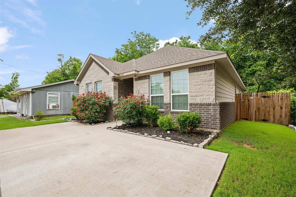 Cleburne, TX 76031,148 Peacock Street