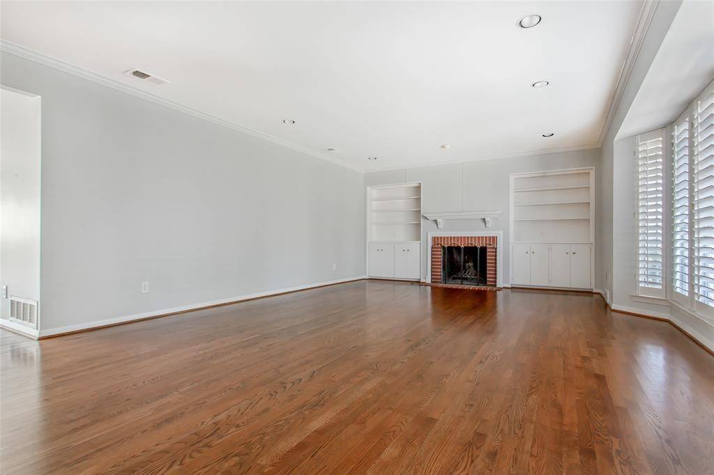 Dallas, TX 75231,6926 Colfax Drive