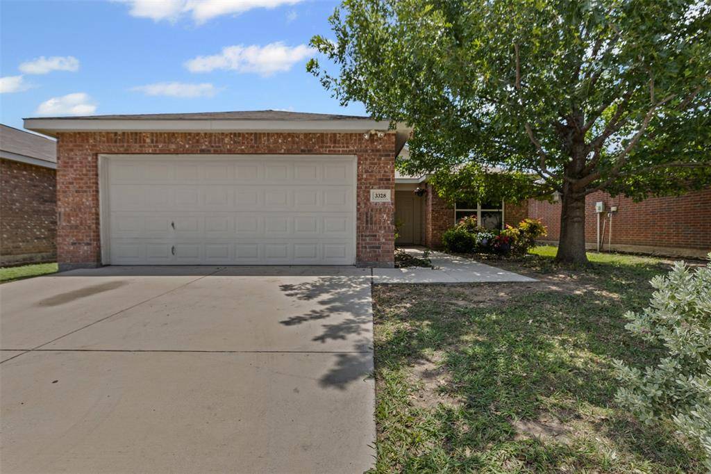 Fort Worth, TX 76140,3328 Royal Crest Drive