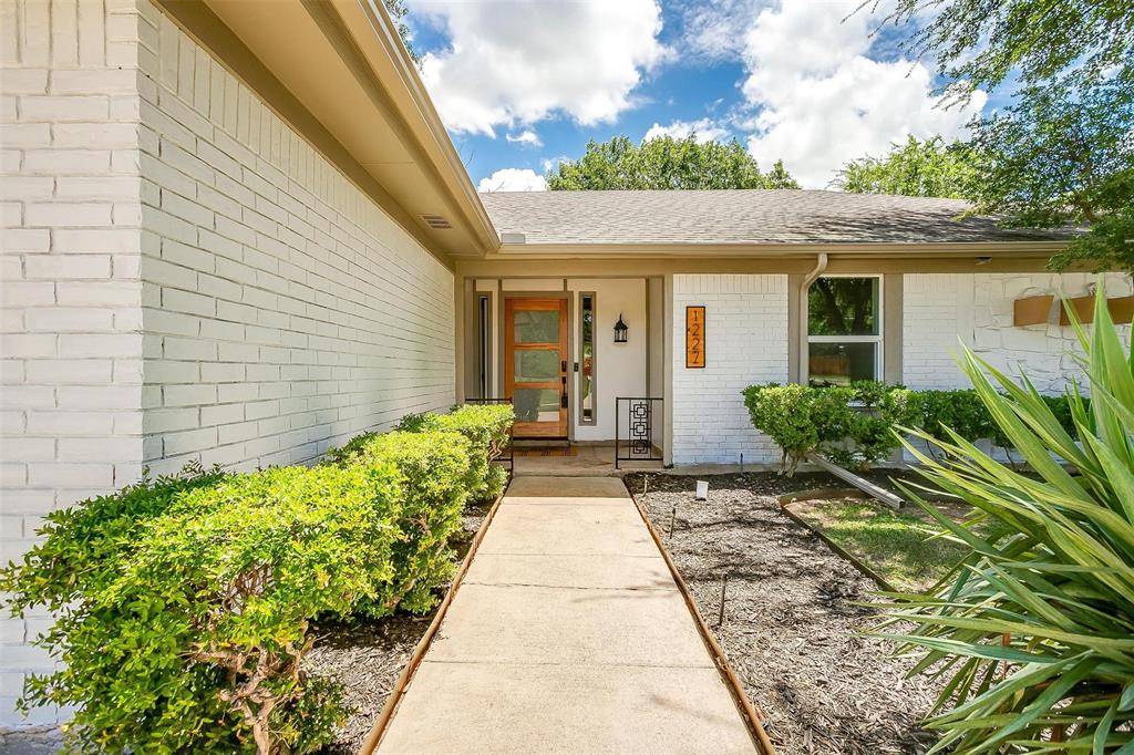 Benbrook, TX 76126,1227 Usher Street
