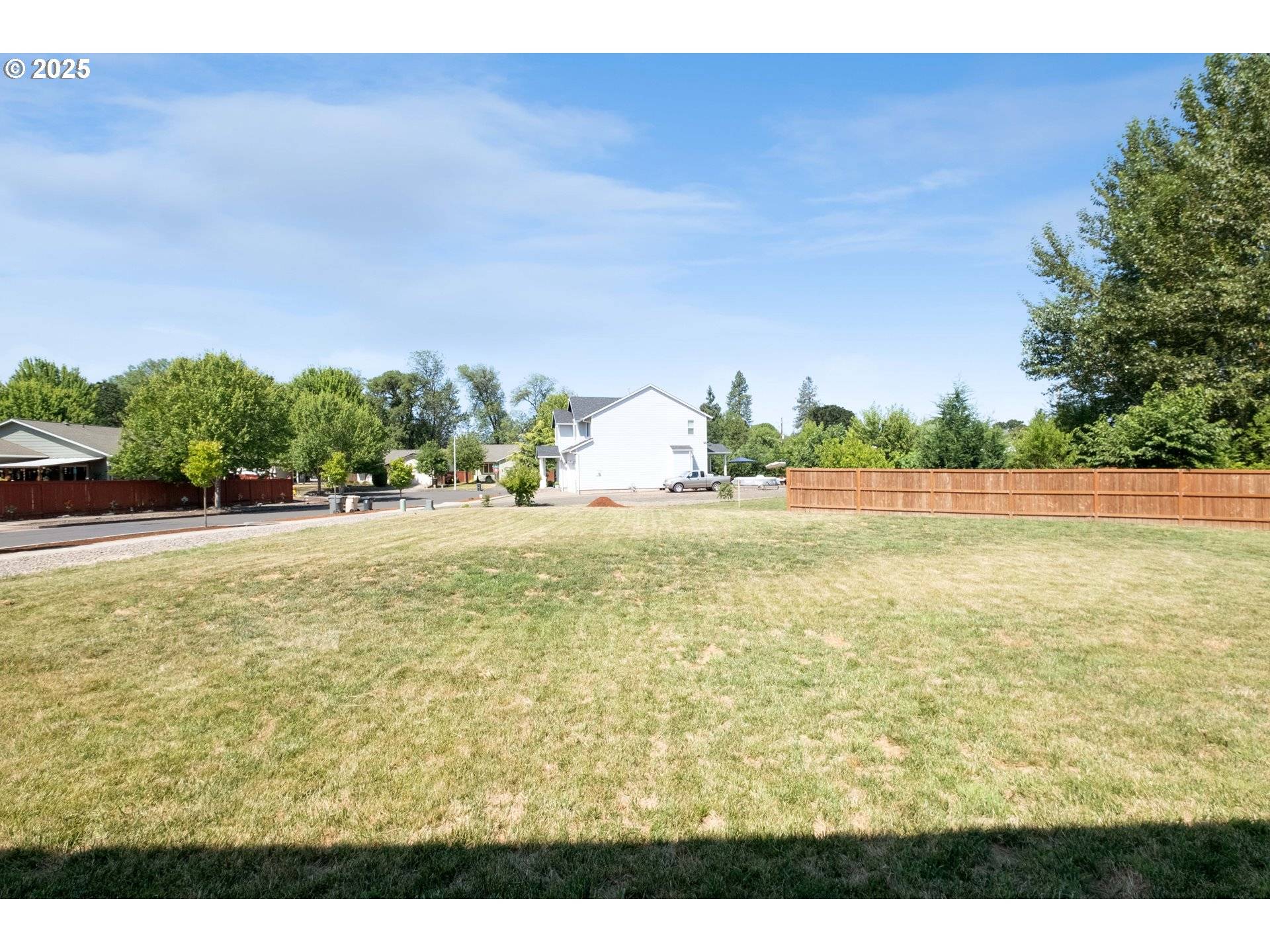 Albany, OR 97322,4113 SAGECREST DR