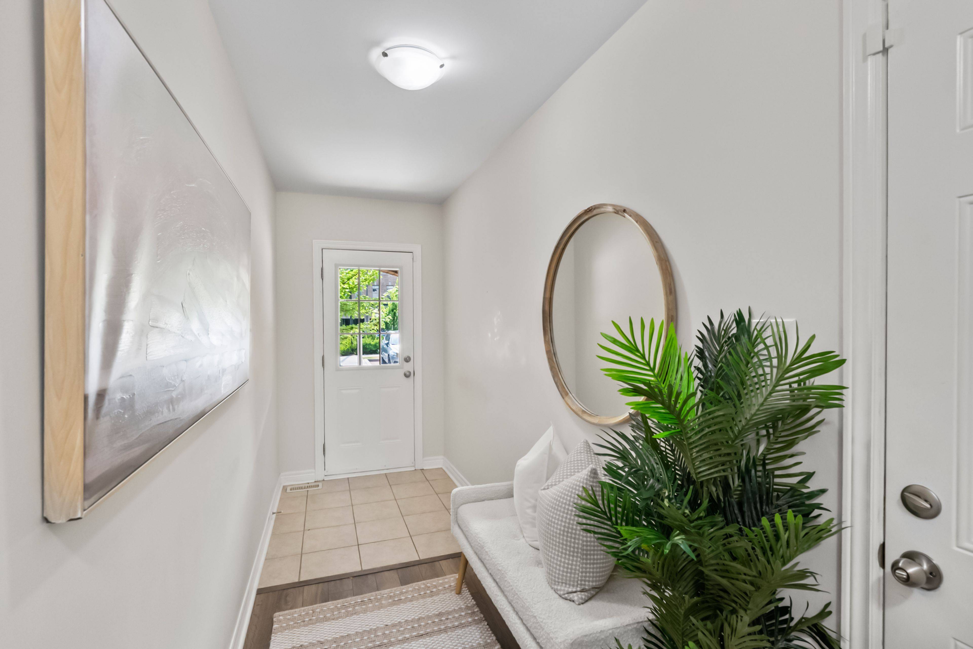 Pickering, ON L1V 0E6,285 Finch AVE #14
