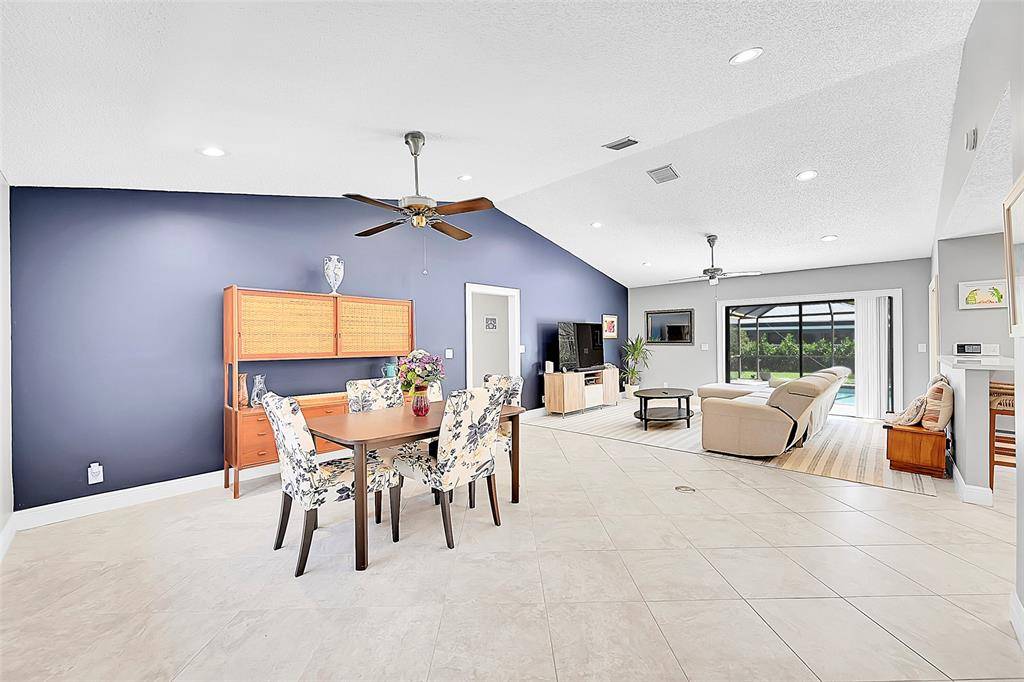 Coral Springs, FL 33071,935 NW 110th Lane
