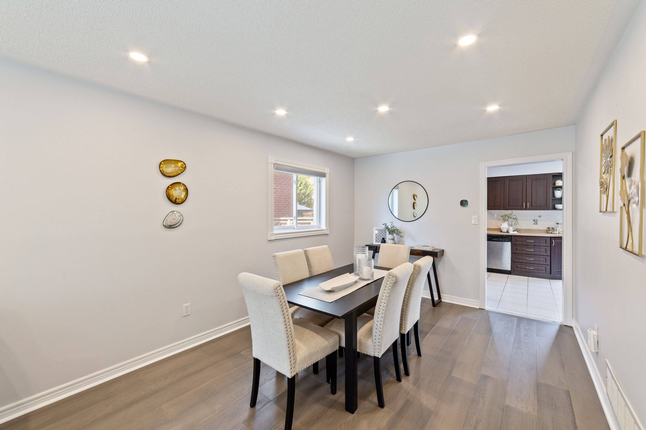 Mississauga, ON L5N 6V1,6837 Lisgar DR