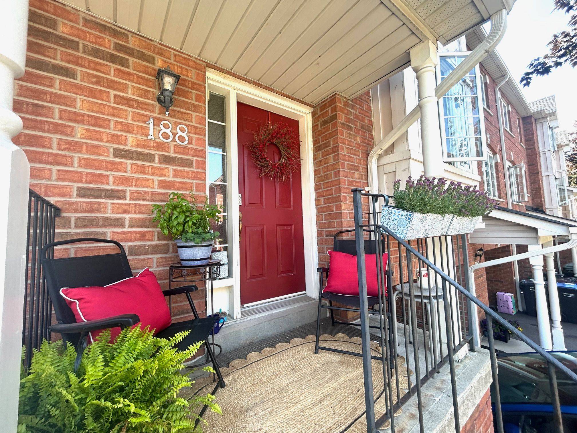 Mississauga, ON L4Z 4C8,80 Acorn PL #188
