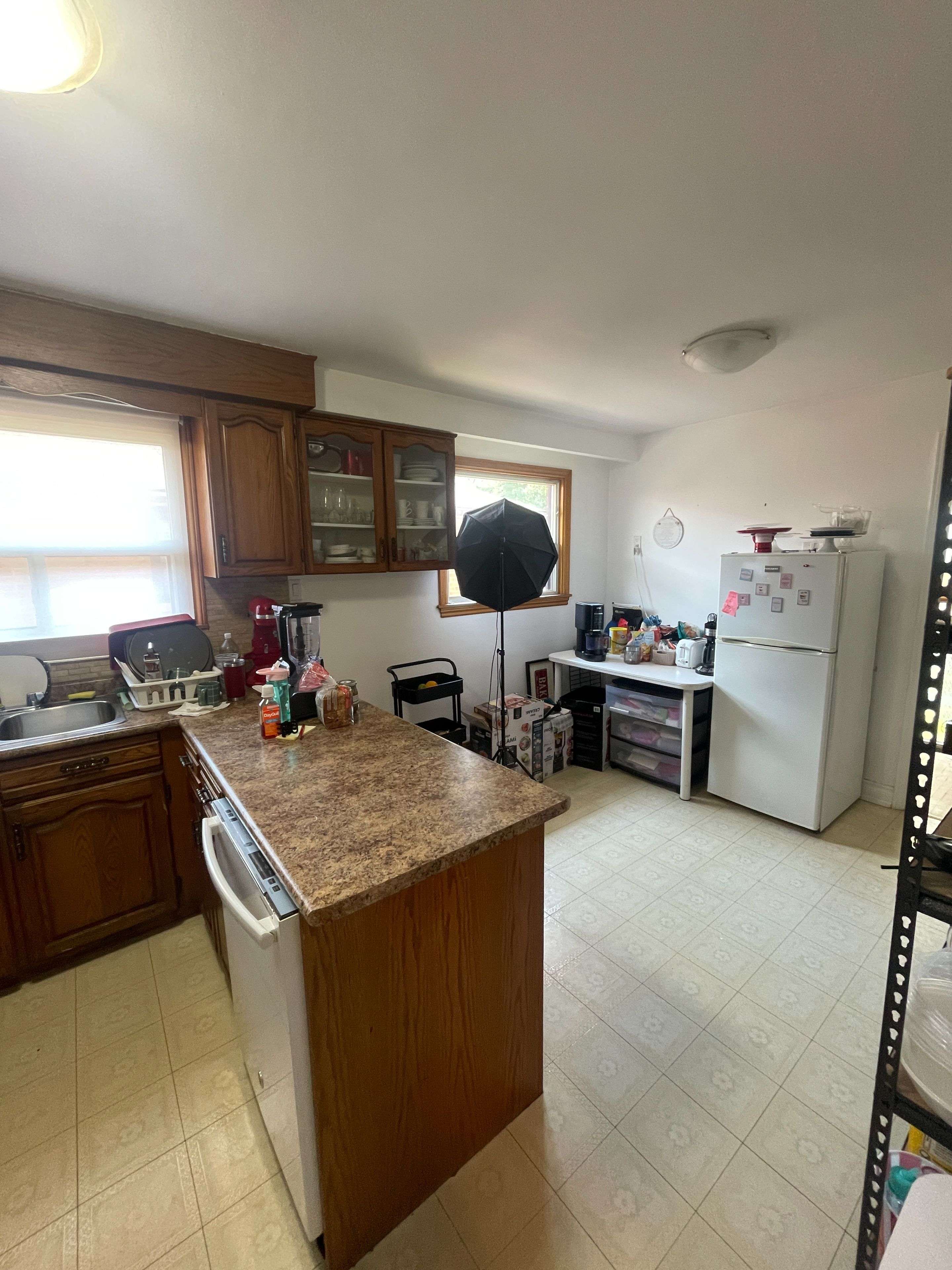 Mississauga, ON L5B 2M7,2399 Cashmere AVE
