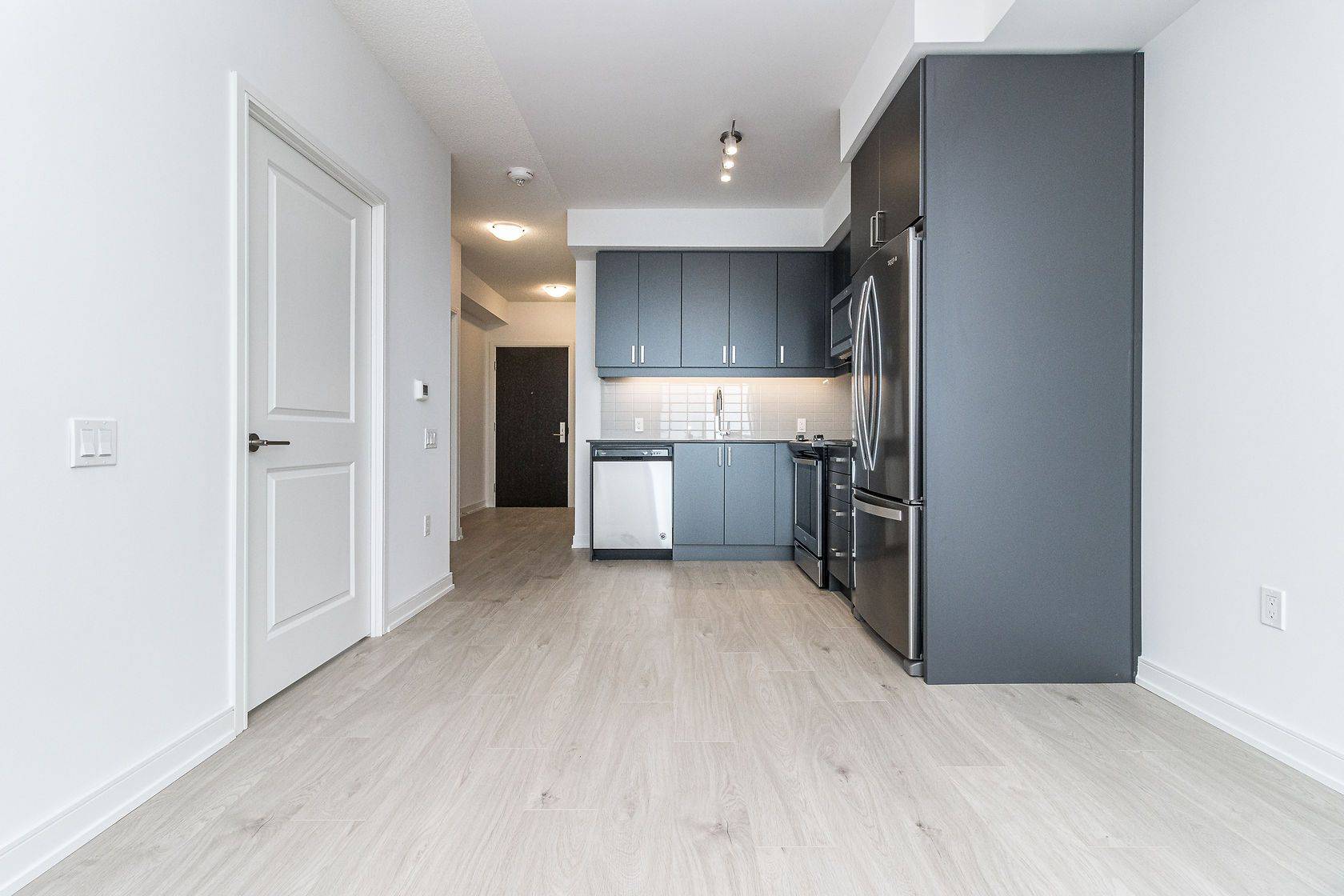 Mississauga, ON L4Z 0C6,8 Nahani WAY #2902