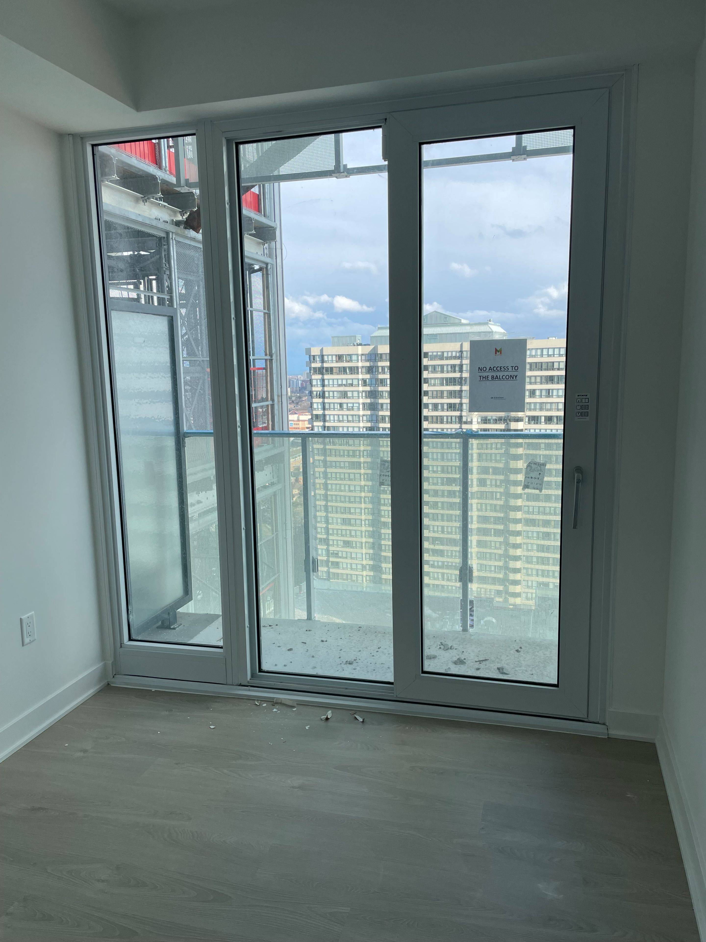 Mississauga, ON L5B 0M3,3900 Confederation Pkwy #1704