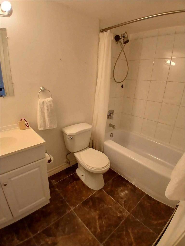 St. Catharines, ON L2S 3A4,41 Rykert ST #402